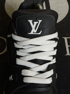 Louis Vuitton Trainer - Monteiro Store