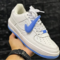 TÊNIS NIKE AIR FORCE 1 UV REACTIVE SWOOSH