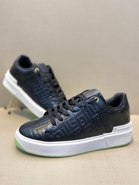 Tênis Balmain Cano Baixo