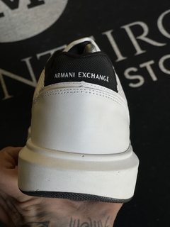 Armani Casual na internet