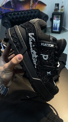 Louis Vuitton Trainer MAX na internet