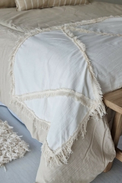 Pie de cama ma flecos (ver medidas)