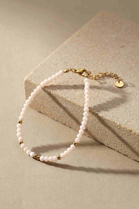 PULSERA Hilo con Terminación Acero Dorado y Bolitas (257)