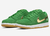 Tênis Dunk Low SB Patrick's Day