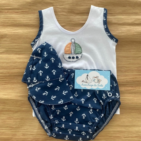 Conjunto camiseta e tapa fralda + boné