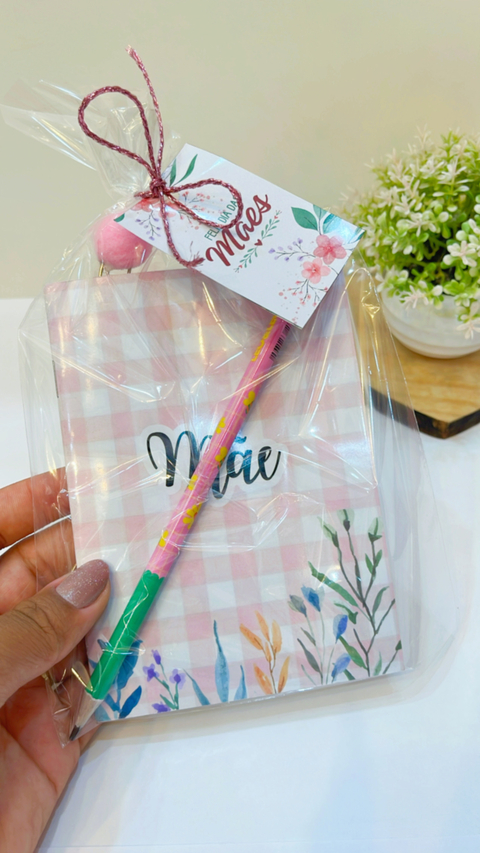 KIT CADERNINHO C/ LÁPIS