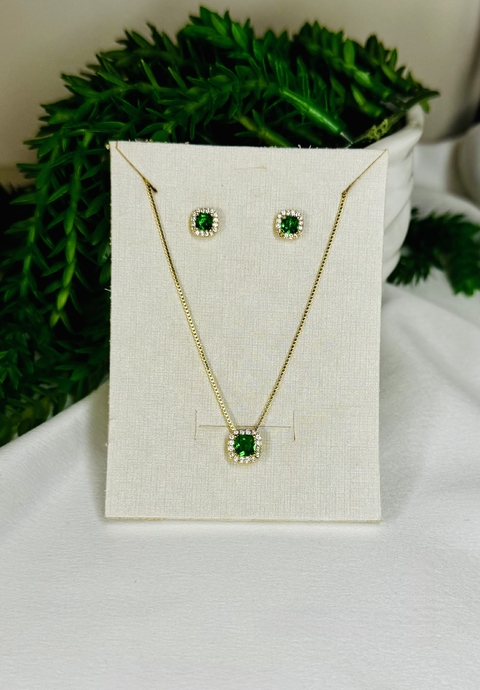 CONJUNTO QUADRADO PEDRA CRAVEJADO (P)