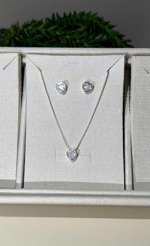 CONJUNTO CORAÇÃO ZIRCO - P