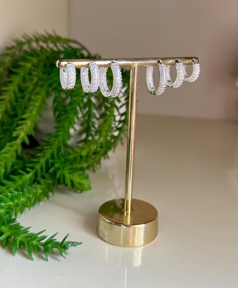 TRIO DE BRINCOS ARGOLINHA CRAVEJADA DENTRO - comprar online