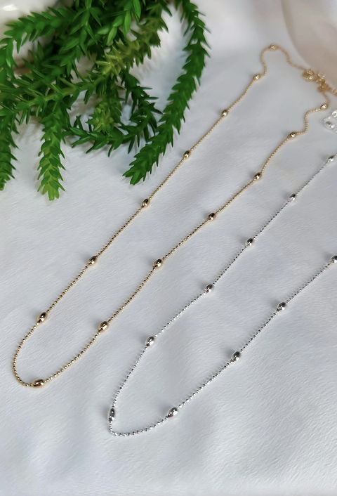 COLAR DIAMANTADA COM BOLINHAS ACHATADA