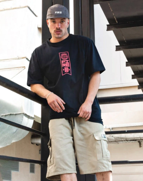 Bermuda Fire Cargo Sarja (Areia)