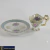 Antiga e clássica xícara em porcelana com douração (3601) - comprar online