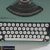 Máquina de escrever manual Olivetti (3982) - Antiquário Ter & Vender