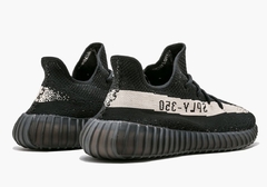 Yeezy 350 V2 Oreo - NWM Sneakers
