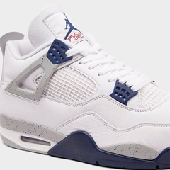 Jordan 4 Midnight Navy en internet