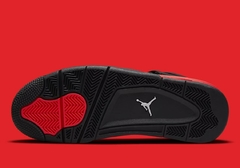 Jordan 4 Red Thunder en internet