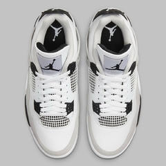 Imagen de Jordan 4 Retro Military Black