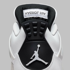 Jordan 4 Retro Military Black - comprar en línea
