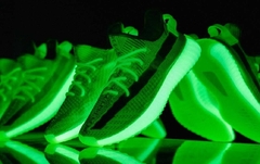 Imagen de Yeezy 350 "Glow"