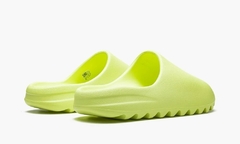 Yeezy Slides Glow - NWM Sneakers