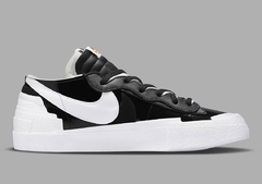 Blazer Low X Sacai Black - comprar en línea