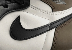 Imagen de Jordan 1 High Mocha