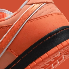 Imagen de Dunk Low SB X Concepts Lobster