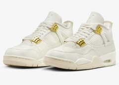 Jordan 4 Metallic Gold en internet