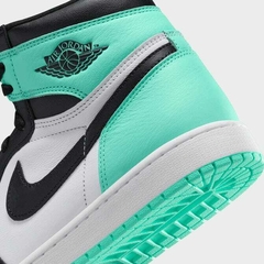 Jordan 1 High Green Glow en internet