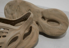 Yeezy Foam RNNR Stone Stage en internet