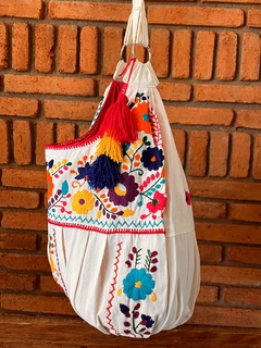 Imagen de Bolsa Bordada a Mano, Renacer Mexicano Mod. Hipper Manta