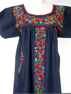 Vestido Mexicano Bordado A Mano Mod. Florecita Mezclilla en internet