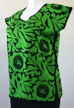 Blusa Jalapa con Bordados de un solo color Hecho a Mano Unitalla