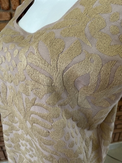 Blusa Jalapa con Bordados de un solo color Hecho a Mano Unitalla en internet