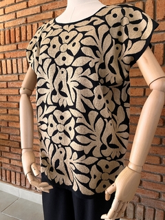Blusa Jalapa con Bordados de un solo color Hecho a Mano Unitalla - Lari Moda