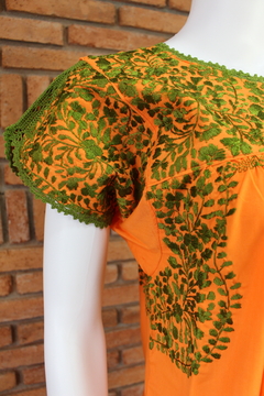 Imagen de Vestido Corto Bordado a Mano Mod. San Antonino T-S