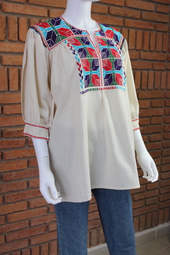 Blusa bordada a mano Mod. Ejutla con bordados Multicolor Unitalla - Lari Moda