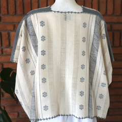 Blusa/blusón Mod. Paloma con Brocados multicolor Unitalla