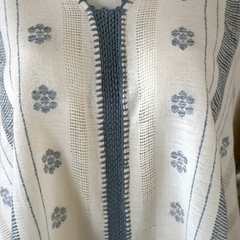 Blusa/blusón Mod. Paloma con Brocados multicolor Unitalla en internet
