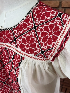 Blusa bordada a mano Mod. Ejutla con bordados Multicolor Unitalla - tienda en línea