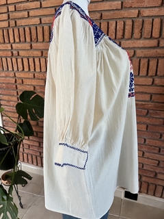 Blusa bordada a mano Mod. Ejutla con bordados Multicolor Unitalla - tienda en línea