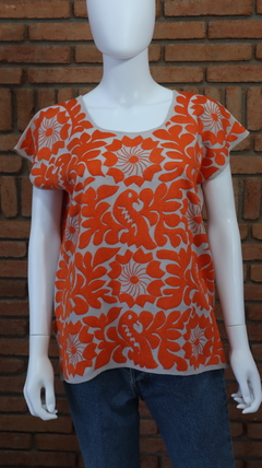 Blusa Jalapa con Bordados de un solo color Hecho a Mano Unitalla