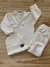 Mini ajuar 2 broches de metal 3 piezas liso Art 536 Beige