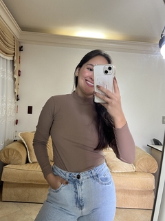 Blusa manga comprida gola - comprar online