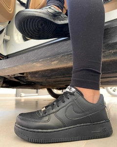 Nike Air Force Preto