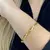 Bracelete Donatella na internet