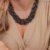 Colar Alana na internet