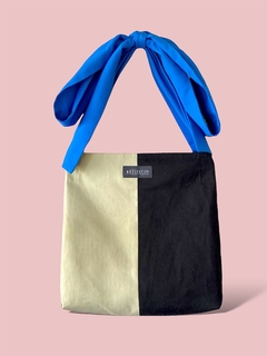 Imagen de Set Bolso + Estuche Gran Lazo