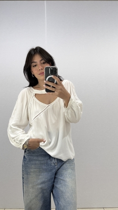 BATA BRANCA EM VISCOSE - M/G - comprar online