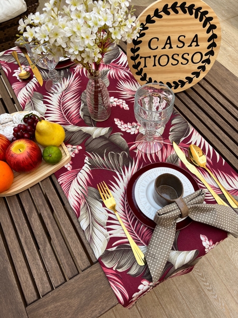 Trilho de Mesa Floral Vinho